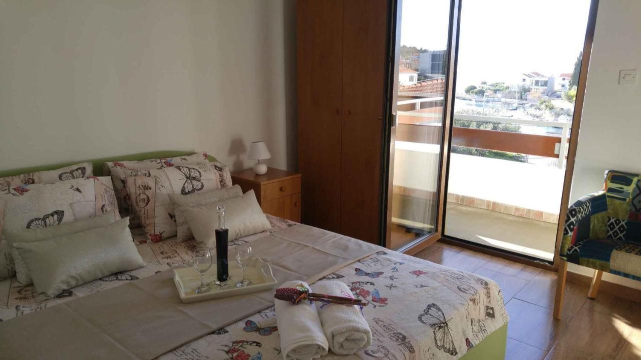 Vera Apartment 1 ロゴズニッツァ 部屋 写真